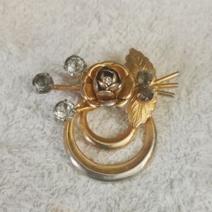 Vintage Gold Rose Bouquet Brooch Pin